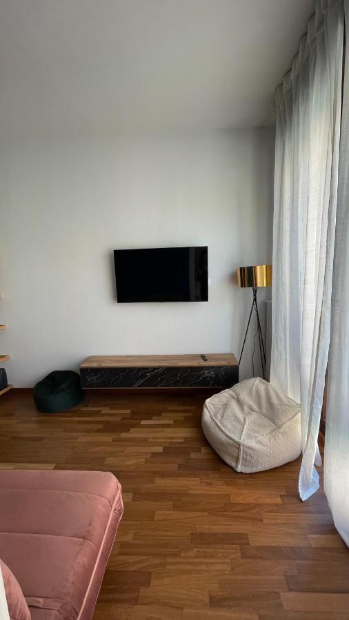 Bocconi 1 Bdr With Style Apartment Milan Luaran gambar